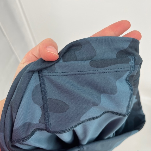 Powerhold by Fabletics blue camo leggings size XL - Picture 7 of 7